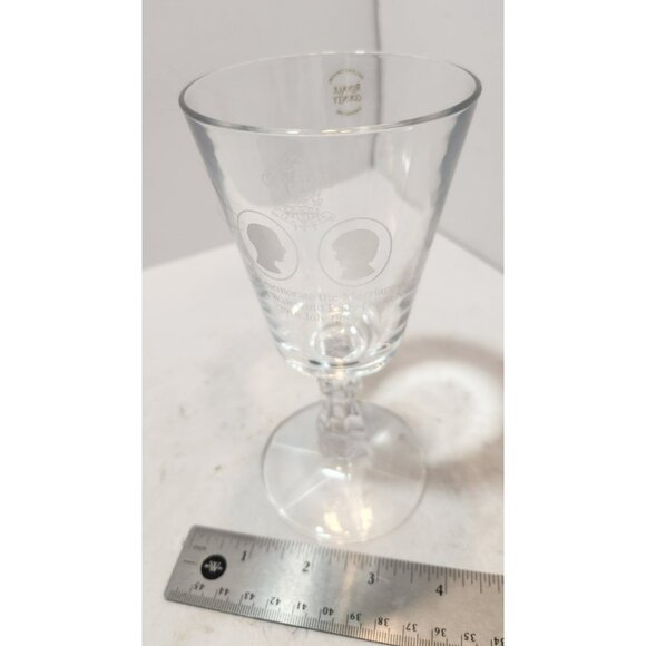 Vtg Royale County Crystal Royal Wedding Charles & Diana 1981 Commerative Chalice - Picture 9 of 14